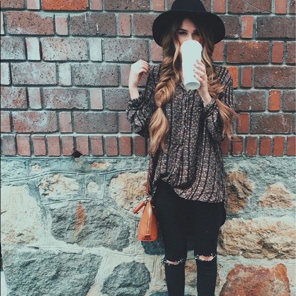 ISO Free People Black Floral Shibori Magic Top
